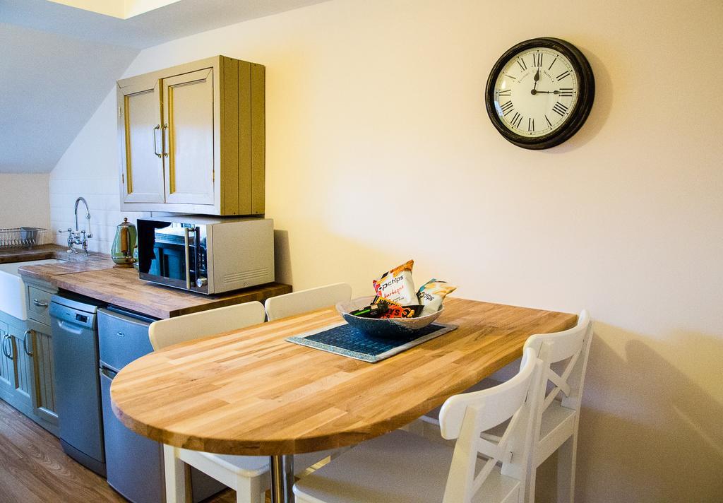 Harrogate Elite Living Apartment Ngoại thất bức ảnh
