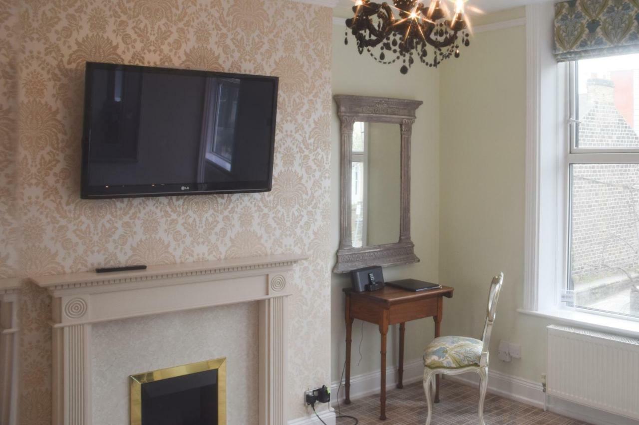 Harrogate Elite Living Apartment Ngoại thất bức ảnh